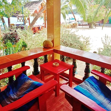 Seaboard Bungalow Haad Yao Exterior photo