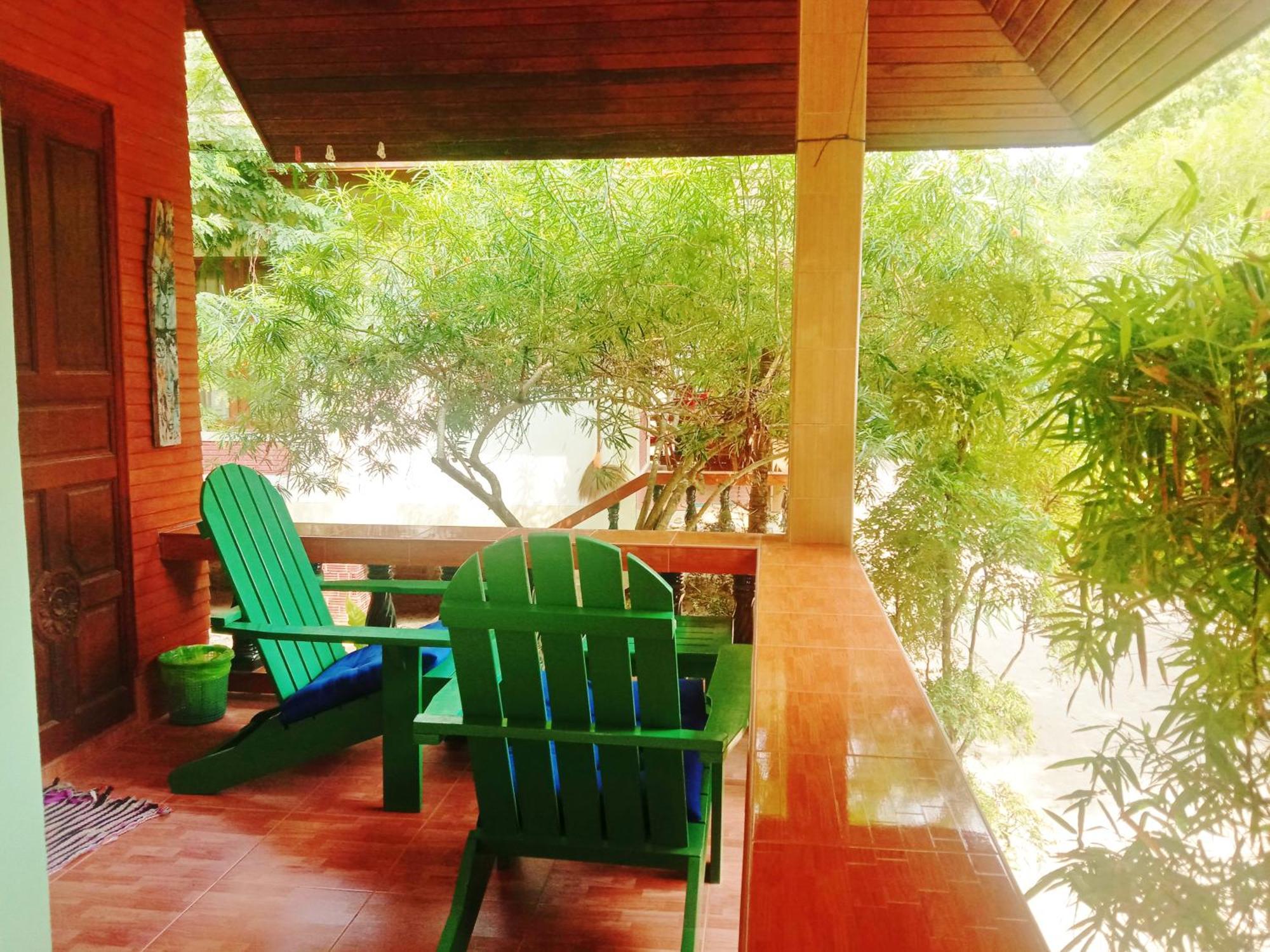 Seaboard Bungalow Haad Yao Exterior photo